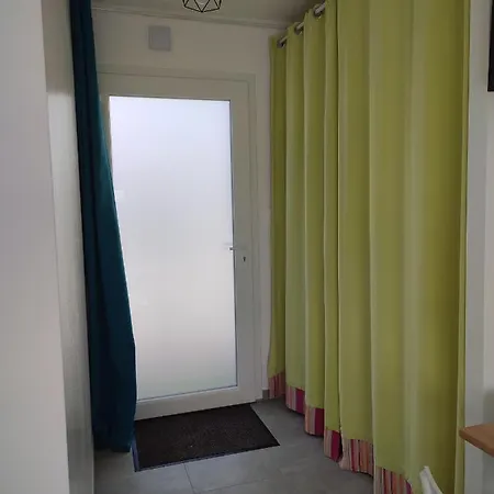 Appartement Meublé Lumineux Au Coeur Du Bocage Vendéen *